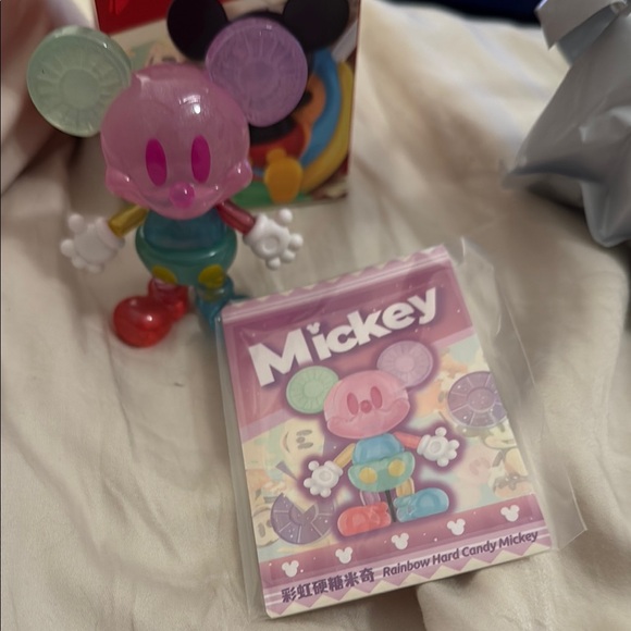 POPMART Mickey Childhood of Boundless Imagination (Rainbow Hard Candy Mickey) - Picture 1 of 4